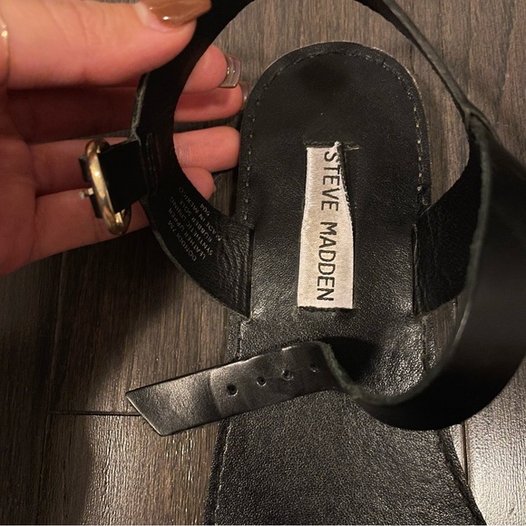 Steve Madden Black Sandals - Picture 4 of 6